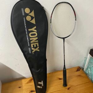 UTT131 YONEX チタン10 Ti10 バドミントンラケット ヨネックス 