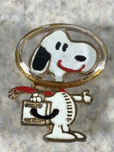 ☆現品有・超希少・劇レア アストロノーツ スヌーピー バッジ 1969yアポロ11号 ビンテージ United Feature Syndicate Vintage Snoopy