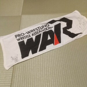 WAR プロレス タオル サイン入り