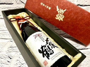 宮尾酒造 新潟県 季節限定 〆張鶴 純米大吟醸 REDLABEL 720ml 箱入り 贈答品 検 花陽溶 新政 十四代