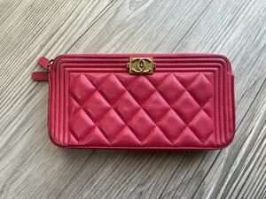 CHANEL シャネル ショルダーバッグ ボーイシャネル チェーンウォレット ピンク系 ラムスキン（羊革） 中古