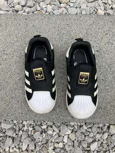 adidas スニーカー ジュニア　15㎝