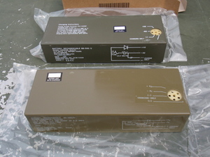 米軍 PRC-77用 ニッカド電池 (PRC-1077,1099,URC-101シリーズ)