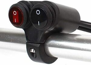 ヘッドライトフォグスポットライトON/OFFスイッチ 防水 12V 22ｍｍハンドルバーオートバイ用 赤色インジケータライト (2