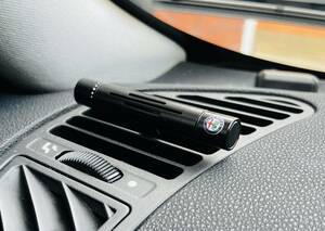 ★ Alfa Romeo アルファロメオ NEWロゴ ルーバー開閉式アロマクリップ アルミ製 BLK黒/ キンモクセイフレグランス★