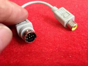 純正 Apple Macintosh S-Video Out to Composite Video Cable(590-0989) _0651