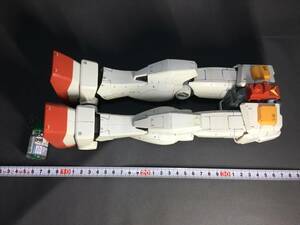 048 1/48 RX-78-2 メガサイズ ガンダム 足 脚 左右 下半身 艶消しトップコート 墨入れ 完成品 ガンプラ バンダイ