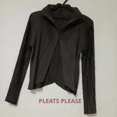 PLEATS PLEASE　トップス(カーディガン)