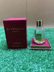 希少　GIVENCHY　ジバンシー　ランテルディ　パルファム 7ml 箱付き　中古