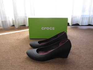 使用2.3回キレイ crocs クロックス lina wedge パンプス シューズ ブラック US9/26cm 