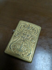 【値下げ】ジッポー ZIPPO ゴールド 真鍮 ライター 正規品 ビンテージ オイルライター アメリカ製 made in USA 2003年9月製造 アラベスク