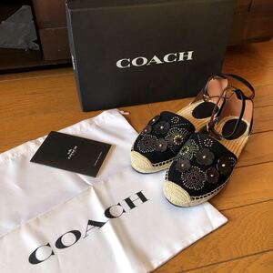 新品 箱付き COACH コーチ US6.5C 23.5cm G2054 お花アンクルストラップサンダル ブラック ANKLE STRP ASTOR