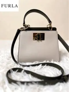 FURLA レザー ハンドバッグ ベージュ×カーキ　2wayショルダーバッグ