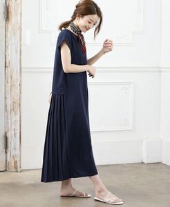 【美品】SUNFLOWR EIGHT/バックプリーツワンピース/ネイビー