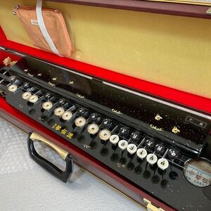 RE123a 中古現状 大正琴 琴伝流 千鳥 ケース付き 和楽器 弦楽器