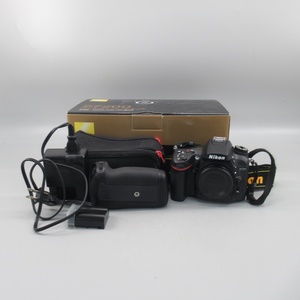 1円〜 Nikon ニコン D720 ボディ MB-D15 バッテリーパックキット ※動作確認済み 現状品 箱付き カメラ 154-2741876【O商品】