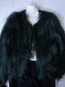 美品 UNREAL FUR【オシャレでこなれ感プラス 軽くておすすめフェイクファーアウター オーストラリア 】