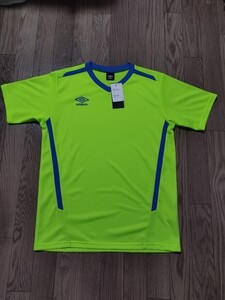 【新品特価!定価3190円が53％OFF!】アンブロ UMBRO メンズ サッカー/フットサル 半袖シャツ UUUTJA65 / サイズO