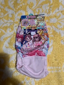 在庫処分品　プリキュアショーツ　１３０ｃｍ