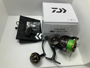 HS326-240515-123【中古】ダイワ カルディア LT 4000-CXH スピニングリール 21 2021年モデル DAIWA CALDIA 純正パーツ付き