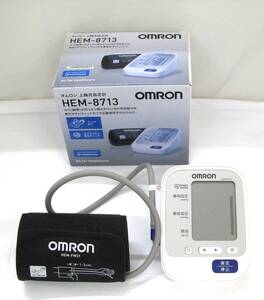 【菊水-12230】(NS)OMRON/オムロン上腕式血圧計　HEM-8713(中古品)ケースなし/取扱説明書あり（TK)