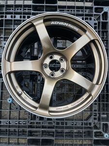 アドバンレーシングTC4 SE 18インチ9.5jOFF＋45 PCD100-5H 1本のみ