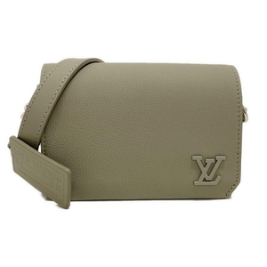 ルイヴィトン LOUIS VUITTON M82281 ファストラインウエアブルウォレット レザー、牛革 セージ RFID確認済み 美品 財布 LVアエログラム