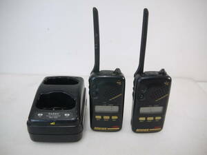 k261 YAESU BOOMER PRO FTH-301M/NC-52 ヤエス 特定小電力無線電話装置 トランシーバー ハンディ ジャンク