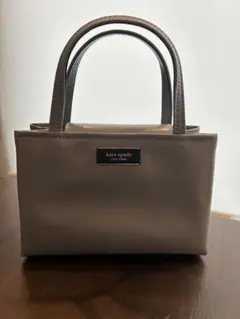 kate spade グレー ハンドバッグ ショルダーストラップ付き