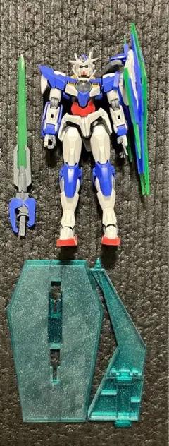 HG ダブルオークアンタ 組み立て済