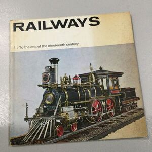 紙ダメージ焼けあり　Railways 鉄道　洋書　英語　本　電車　乗り物