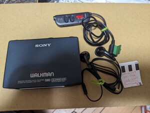 SONY WM-R707 通電可 リモコン　イヤホン付ジャンク