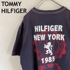 E2 TOMMY HILFIGER tシャツ 半袖　バックプリント　Mメンズ 紺