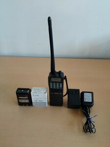 ICOM IC-A22 エアバンド無線機 CM-166 バッテリー 通電確認のみ 現状品 航空無線機 ヤフオクのみ出品 商品説明必読