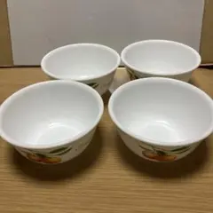 オレンジデザインの陶器ボウル 4個セット