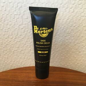 ★ 送料￥180～ ★ シューポリッシュ ブラック 黒 Dr.Martens ドクター.マーチン 手入れ 75ml 保護 イギリス製 (新品)(未開封)(正規品)