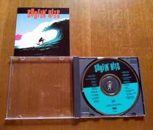 《新品同様》SURFIN HITS The Beach Boys Jan & Dean The Surfaris Dick Dale & His Del-Tones The Trashmen The Marketts The Lively Ones