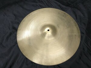 Zildjian　 AVEDIS 18インチ　ビンテージシンバル