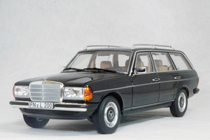 ● 1/18 メルセデス ベンツ 〓 200T ( S123 )　ステーション ワゴン / 1982 ブラック 〓 Mercedes Benz