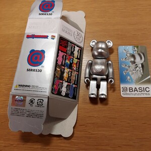 ベアブリック　BE@RBRICK　シリーズ30　ベーシック　BASIC「@」箱・カード付き