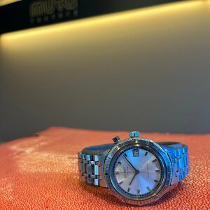 SEIKO　セイコー　ワンプッシュクロノグラフ　5717-8990