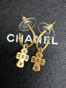 CHANEL　シャネル　正規品　ココ　十字架　ピアス　クロスモチーフ　ゴールド　箱付き　レア