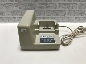 Panasonic　リチウムイオン電池専用充電器　NKJ033B　中古品1-141