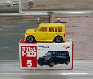 カプセル トミカ 5 トヨタ bB イエロー 黄色 TOMICA TOYOTA bB 赤箱 Yujin 版 ミニカー 絶版 フィギュア ガチャ 当時物 1点限り