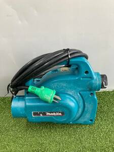 【中古品】★makita(マキタ) 小型集塵機 (本体のみ) モデル450　IT1AQJQZ70O6