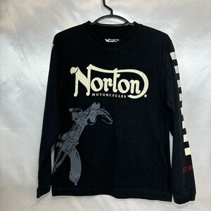 zaa-123♪ユーズド★Norton ノートン　ロングTシャツ子ども用 プリントロゴ　ブラック 150cm用　