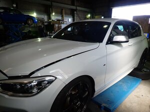 4UPJ-15639997］BMW M135i 1B30 カットボディ 部品 コアサポート フェンダー ガラス ボンネット ドア 内装 外装 エンジン