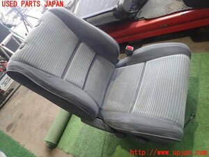 2UPJ-10517035]ランクル80系(FZJ80G)運転席シート 中古