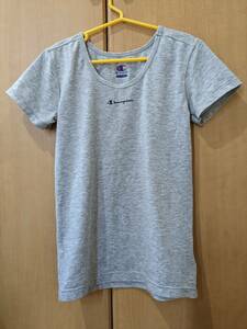 Champion　チャンピオン　doubleＤＲＹ　グレー　Tシャツ