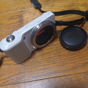 ソニーミラーレスカメラNEX-3(通電・動作確認済み)白色 SONY
